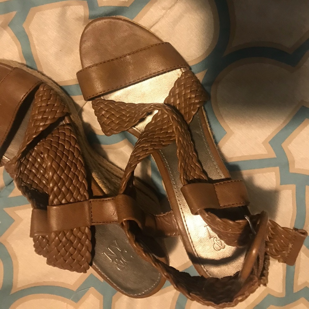 Heels size 6